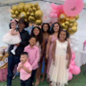 Meet your Posher, Lena